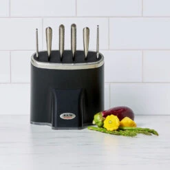 Global Zeitaku 7pc Knife Block Set -Avanti Sales Store Global Zeitaku 7pc Knife Block Set Lifestyle 1 750px
