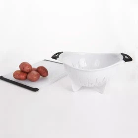 OXO Good Grips Colander White - Image 4
