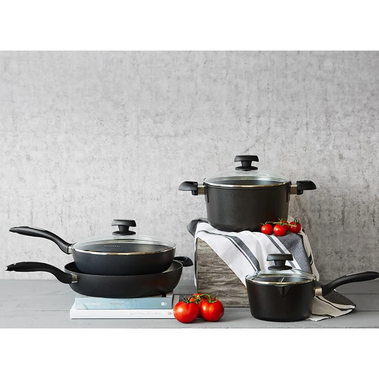 Scanpan Evolution Saucepan - Image 3
