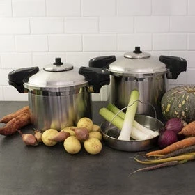 Scanpan Stainless Steel Pressure Cooker - Image 3